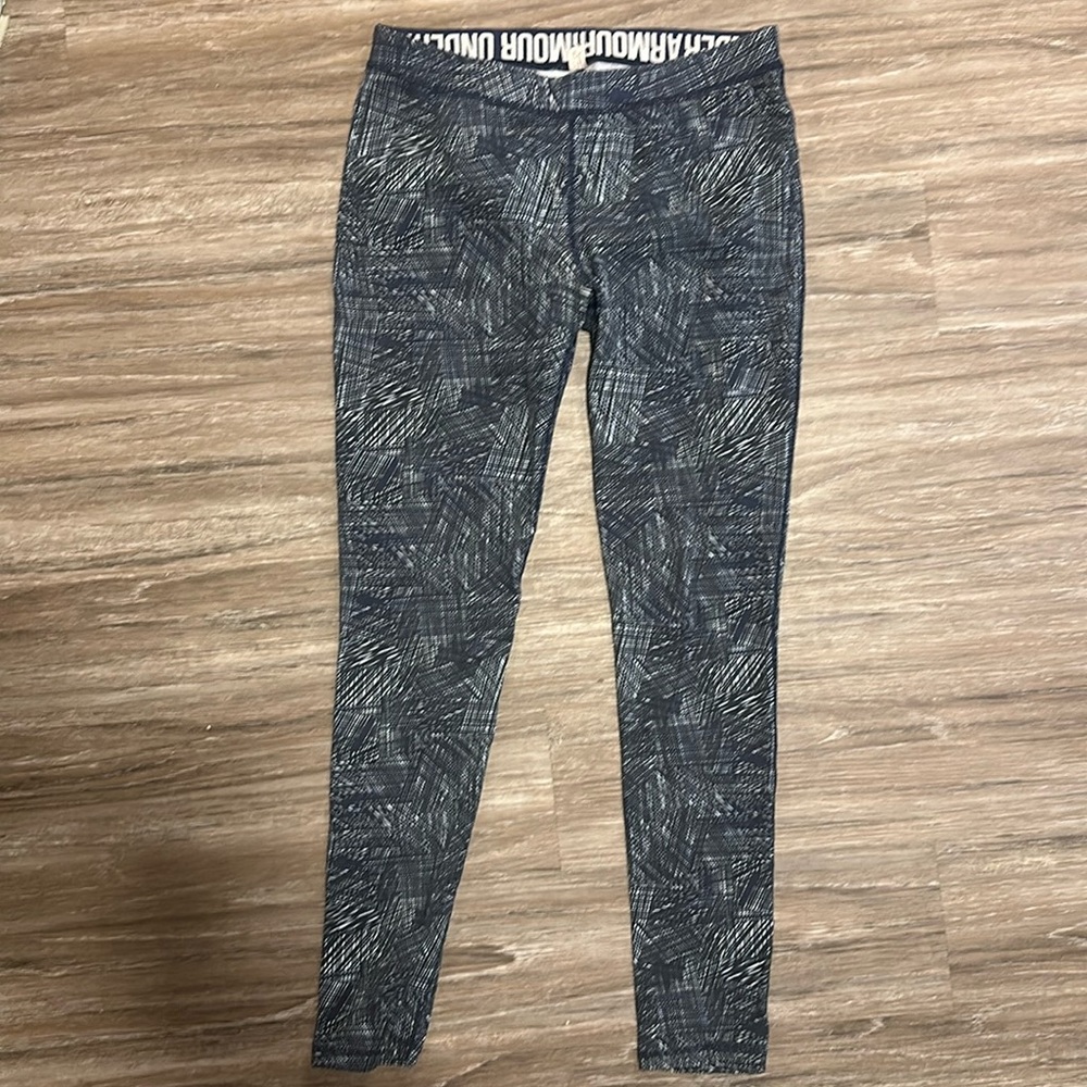 Under Armour Leggings- Size Large